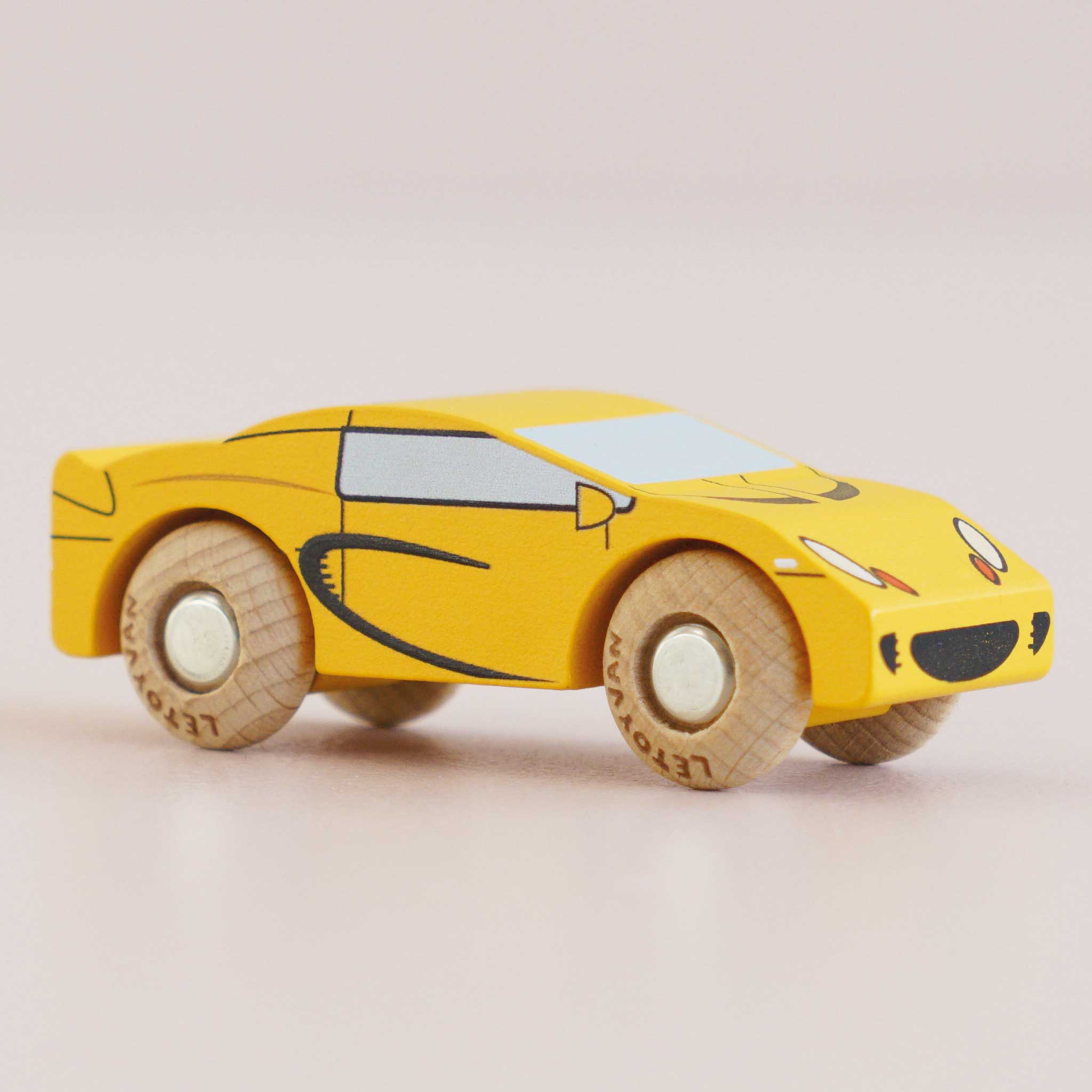 No. 19 GT105 Louis | Pre order Aug 2026