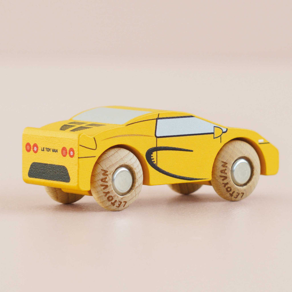No. 19 GT105 Louis | Pre order Aug 2026