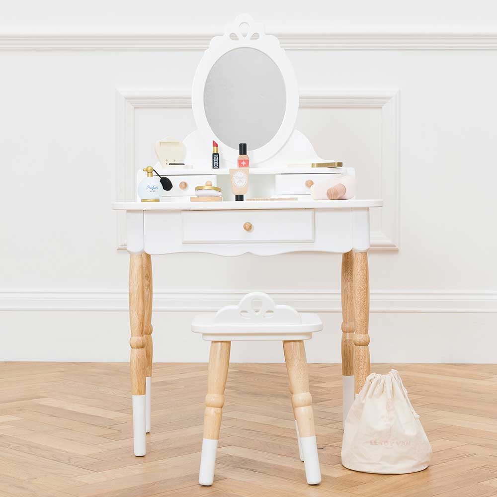 vanity table and pamper set