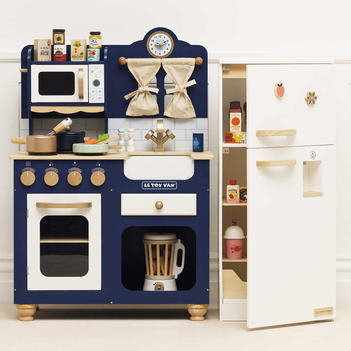 Kitchens & Playfood