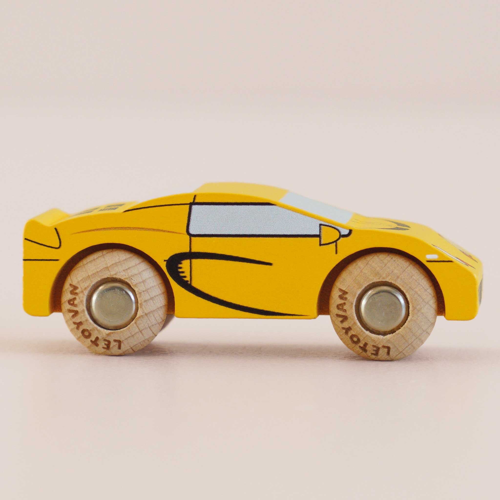 No. 19 GT105 Louis | Pre order Aug 2026