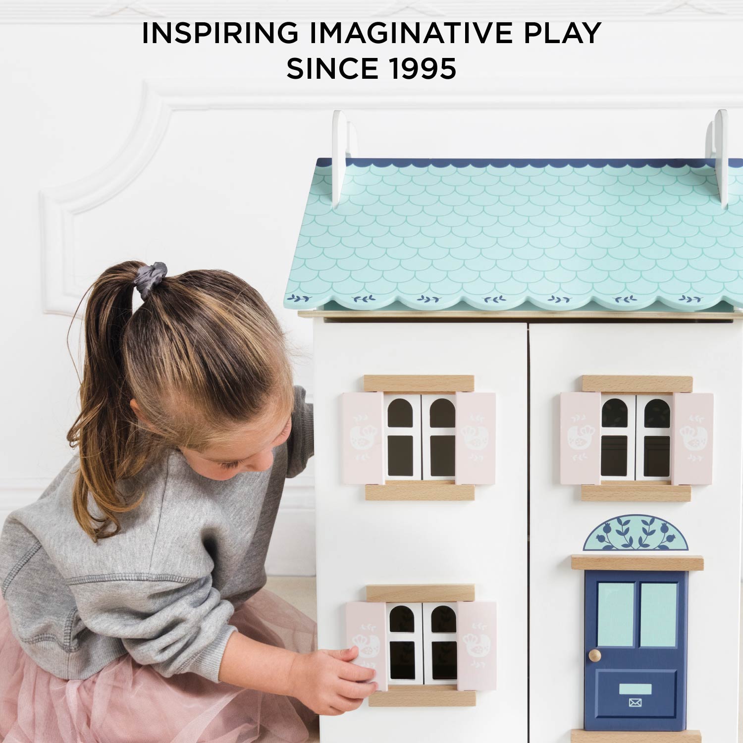 Bluebelle Wooden Dolls House
