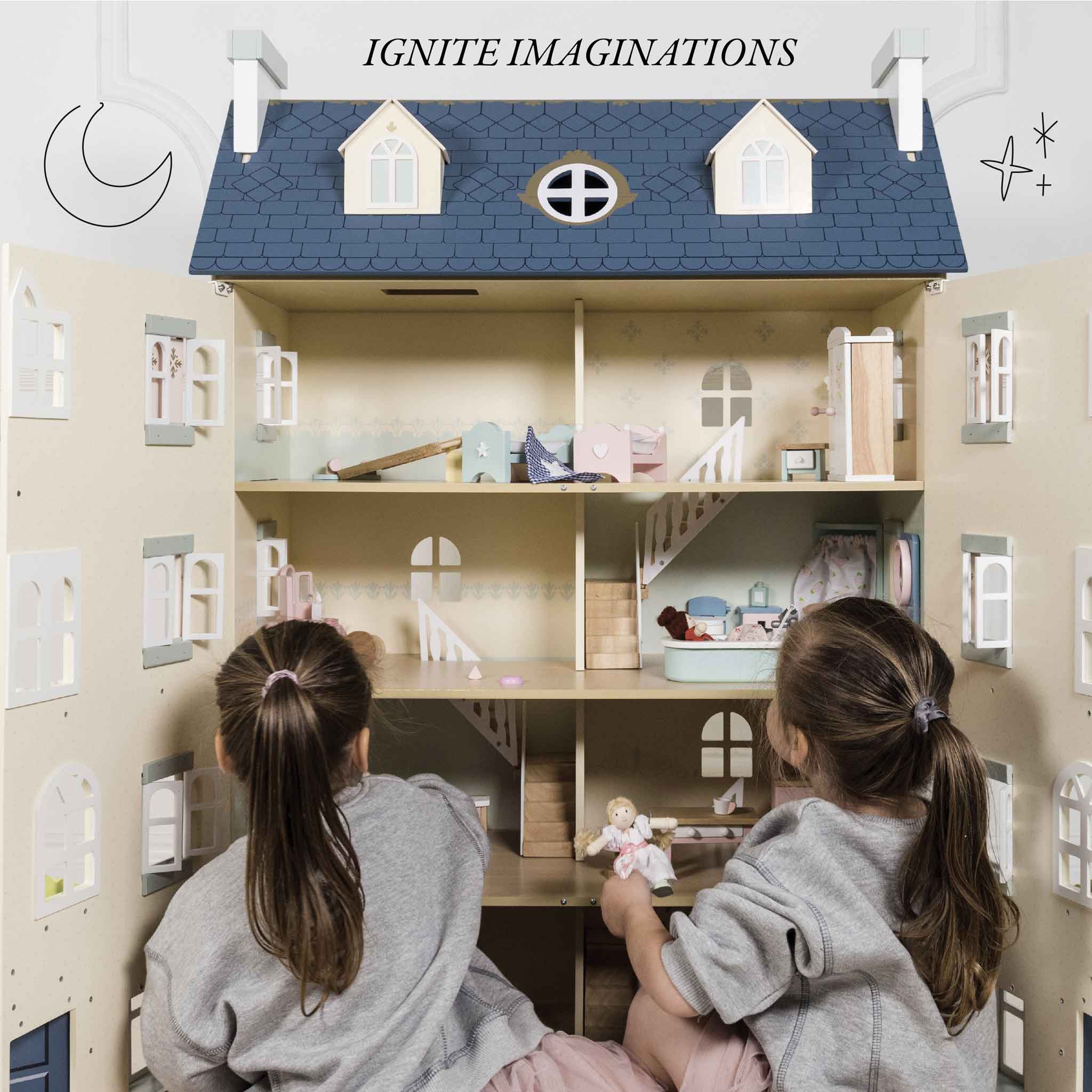 Palace Wooden Dolls House Toy Doll Houses Le Toy Van – Le Toy