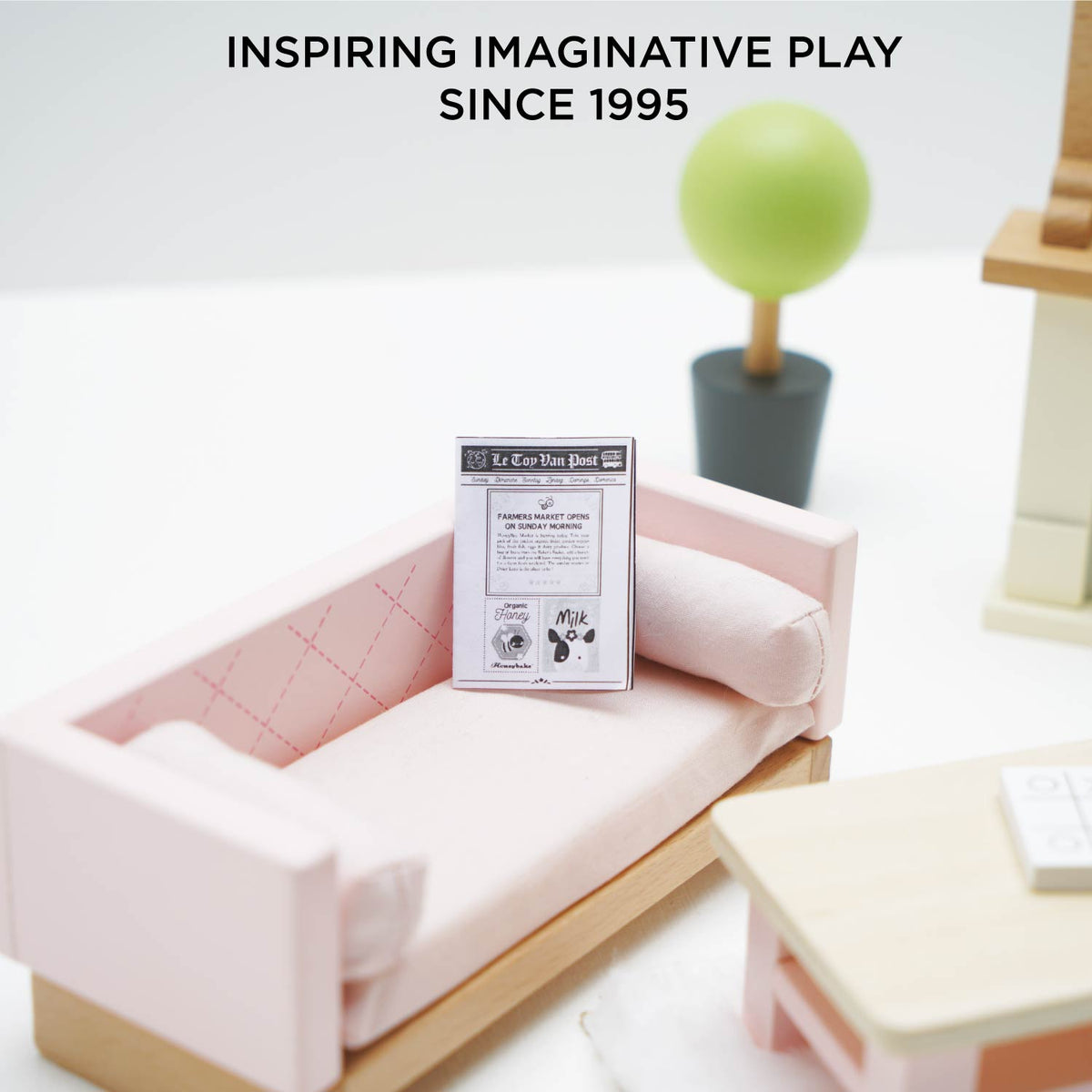 Dolls House Sitting Room Furniture Set