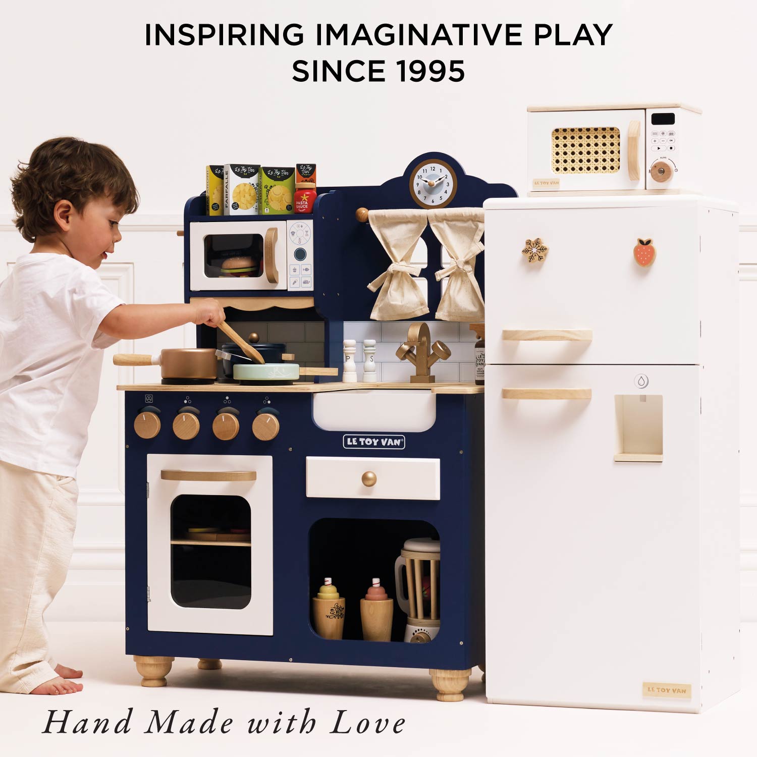 Oxford Toy Kitchen