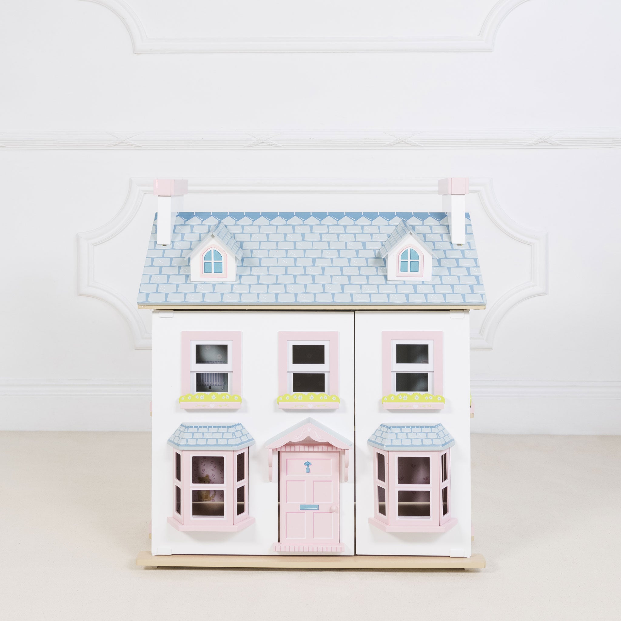 Mayberry Manor Doll House