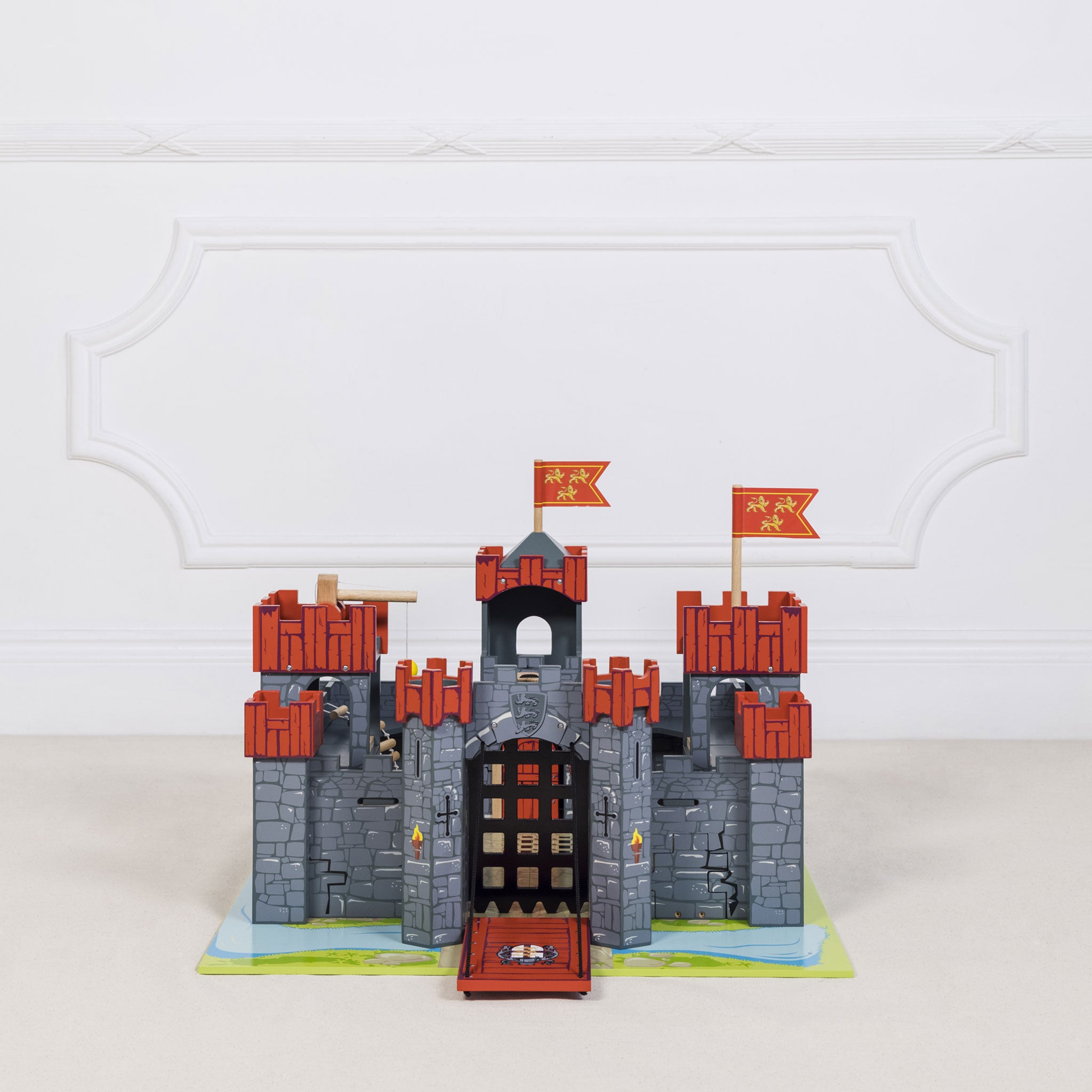 Wooden Toy Castles, Knights & Fairies | Wooden Toddler Toys | Le